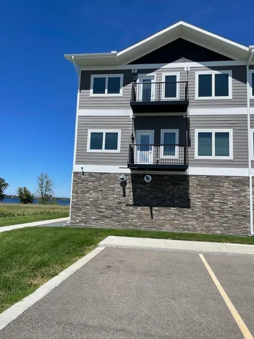 $239,000 | 715 Lake Shore Drive Northeast, Unit 201, Bemidji, MN 56601