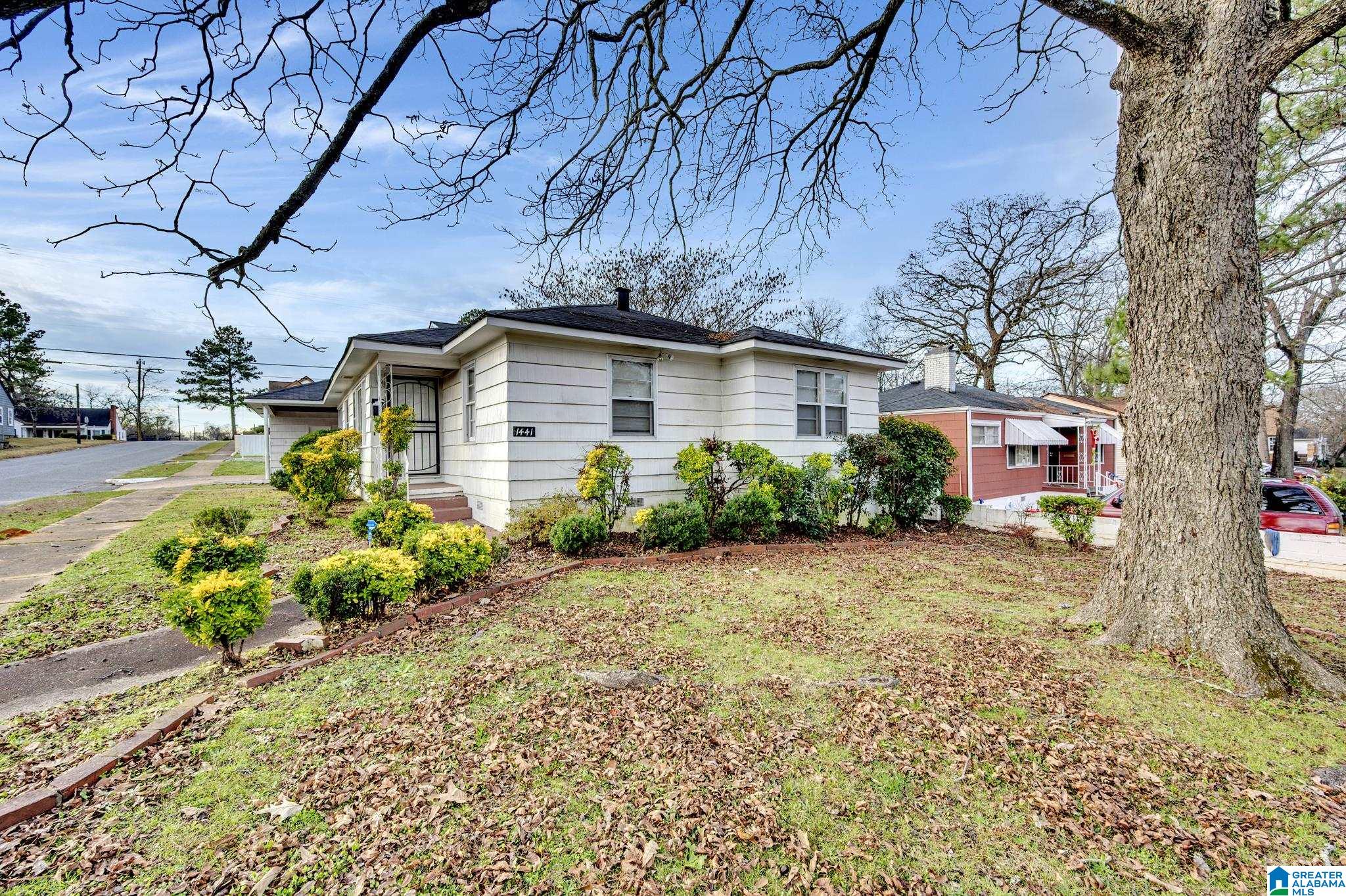 1441 Warrior Road Birmingham, AL 35218 - Photo 5 of 24