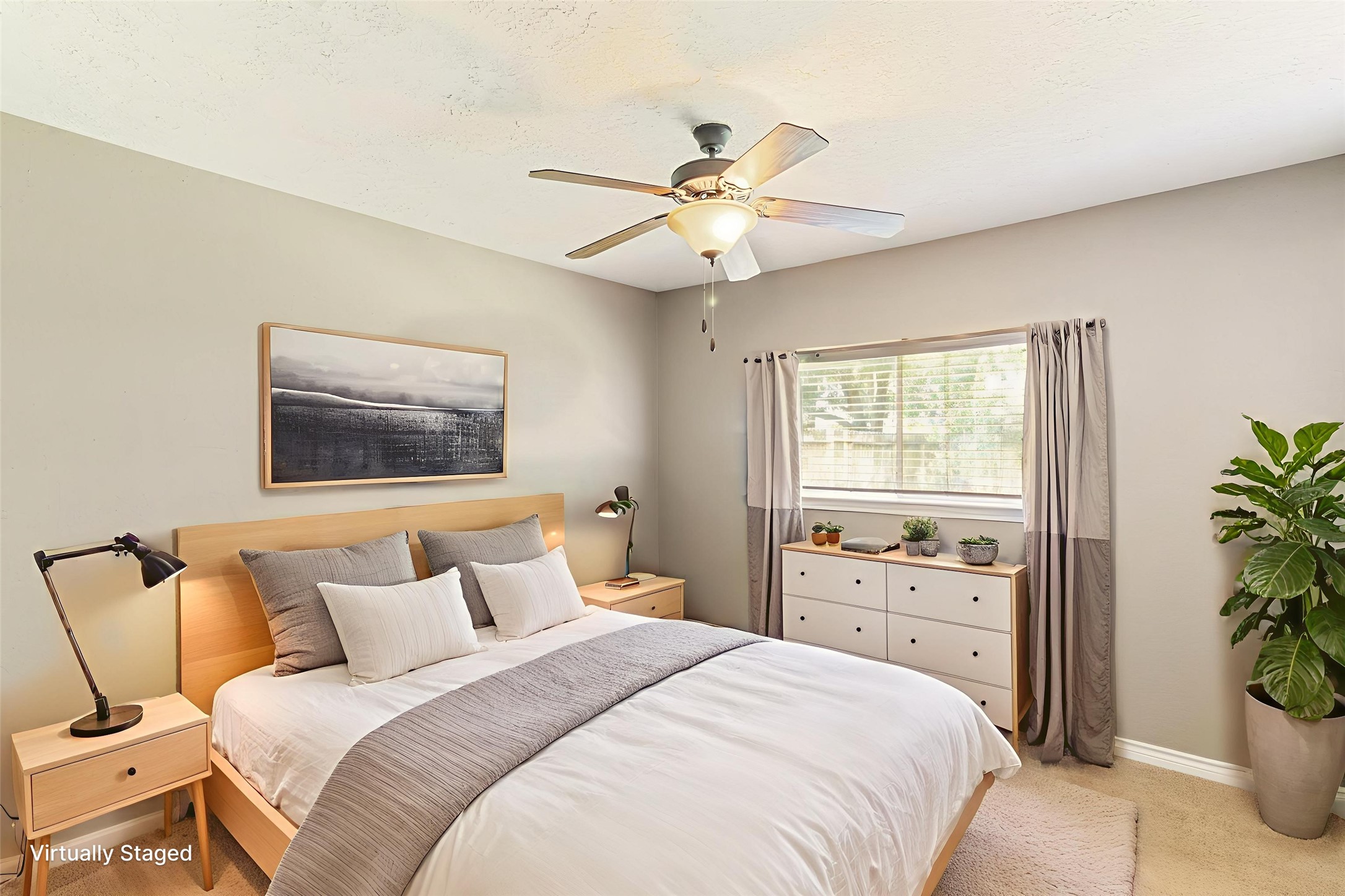 14 Sarita Road Angleton, TX 77515 - Photo 20 of 27 Virtually Staged Secondary Bedroom 2