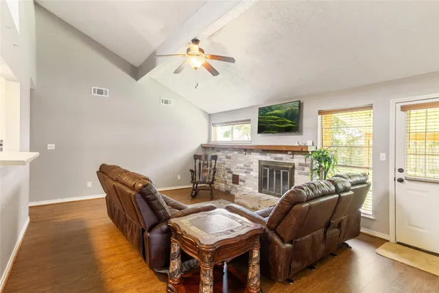 $219,000 | 14 Sarita Road, Angleton, TX 77515