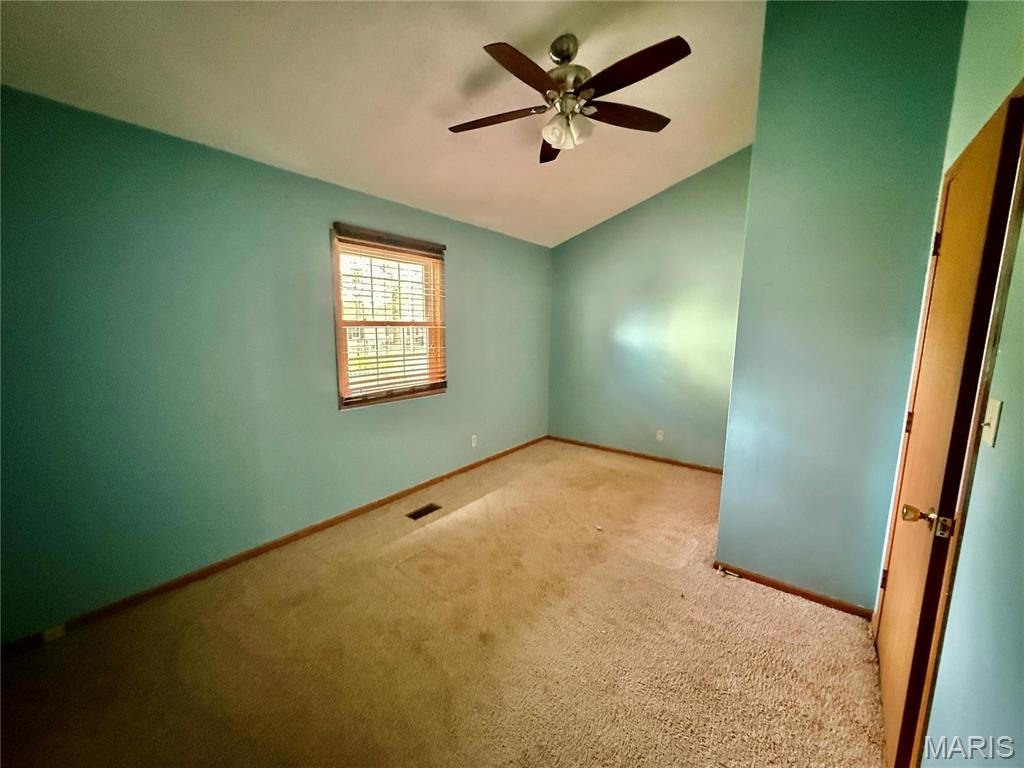 710 Ash Street Greenville, IL 62246 - Photo 15 of 36