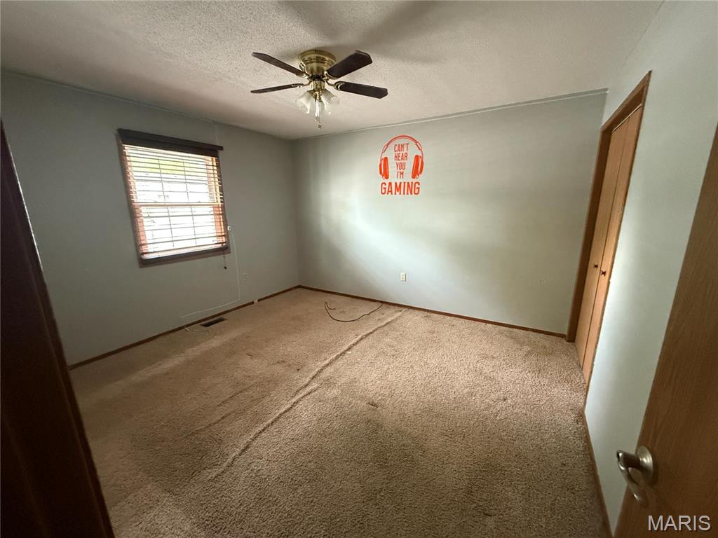 710 Ash Street Greenville, IL 62246 - Photo 23 of 36