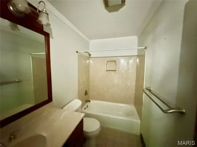 $196,000 | 710 Ash Street, Greenville, IL 62246