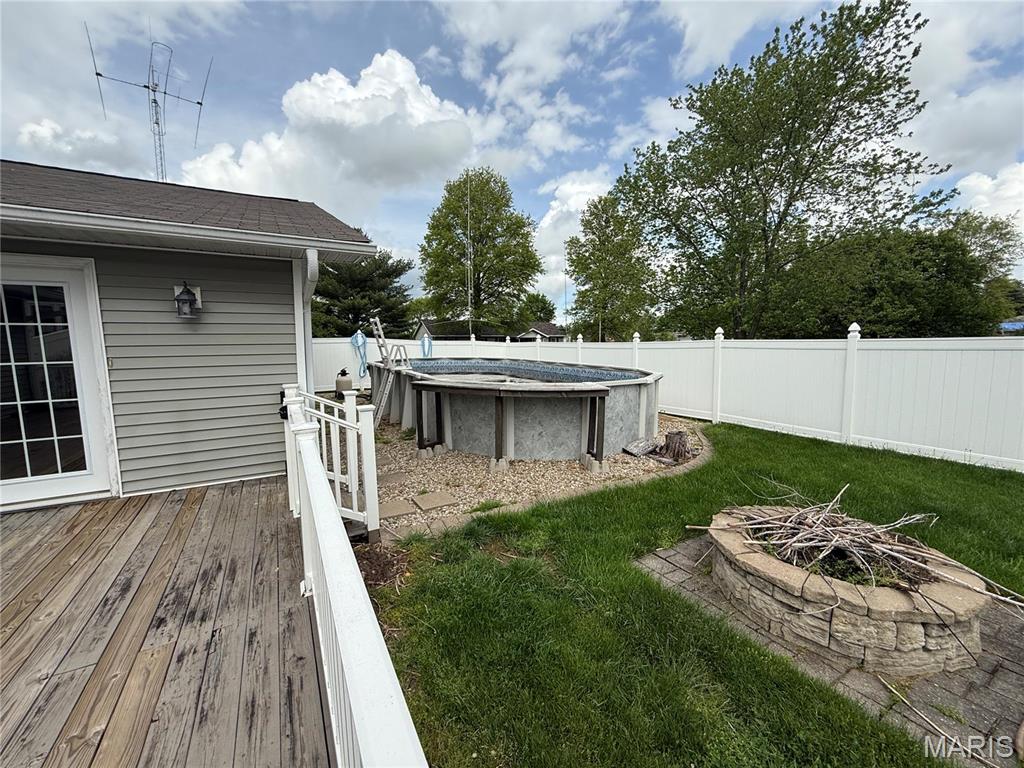 710 Ash Street Greenville, IL 62246 - Photo 33 of 36