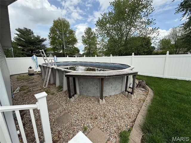 $196,000 | 710 Ash Street, Greenville, IL 62246