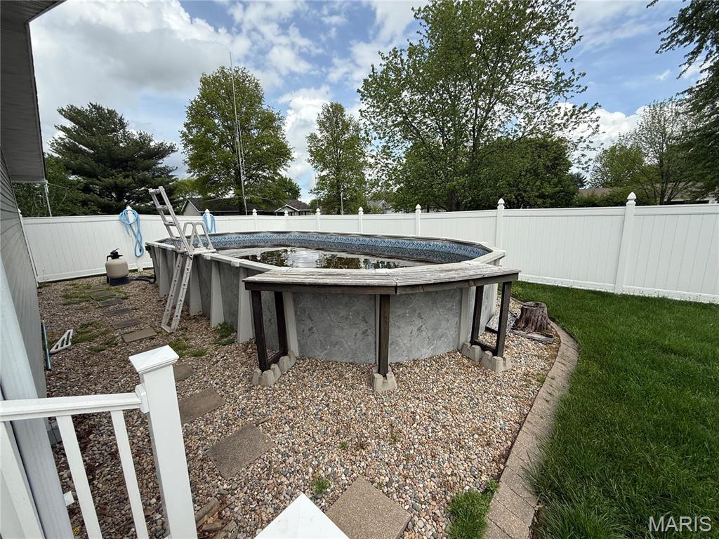 710 Ash Street Greenville, IL 62246 - Photo 34 of 36