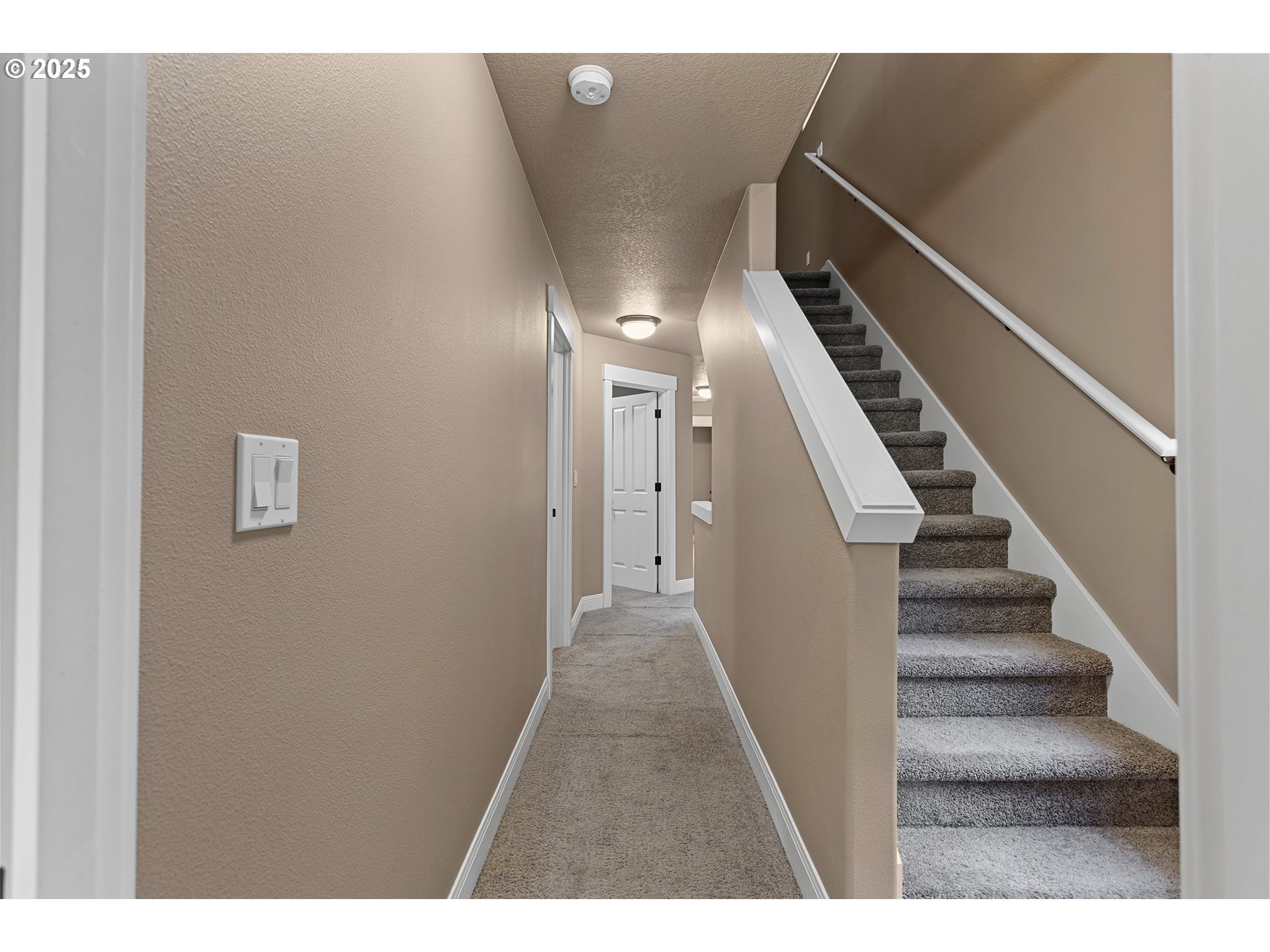 9622 Southwest Everett Terrace Tigard, OR 97223 - Photo 24 of 43