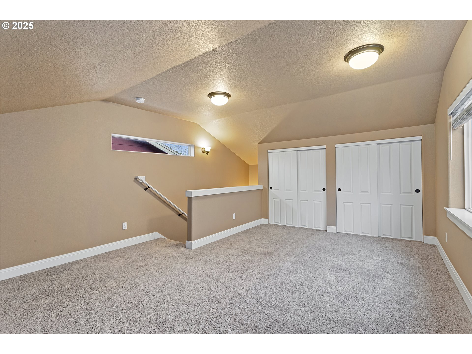 9622 Southwest Everett Terrace Tigard, OR 97223 - Photo 26 of 43 a view of an empty room