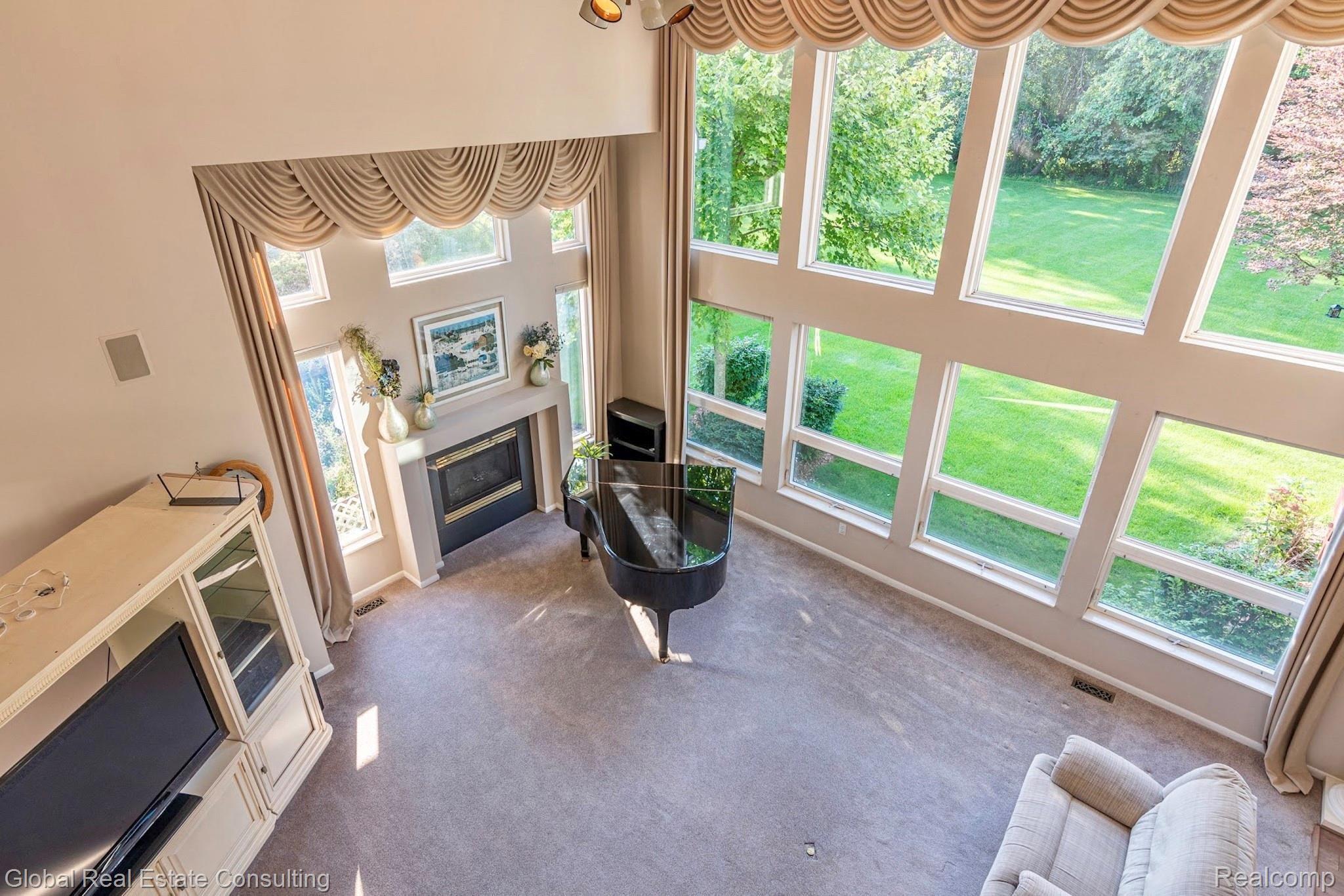 47756 Rochester Drive Novi, MI 48374 - Photo 29 of 62 Lots of Natural Light.jpg