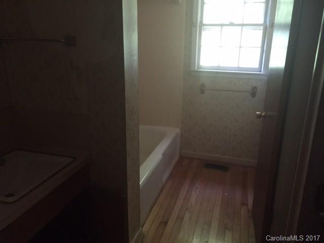 696 Barry Oak Road Cleveland, NC 27013 - Photo 10 of 20