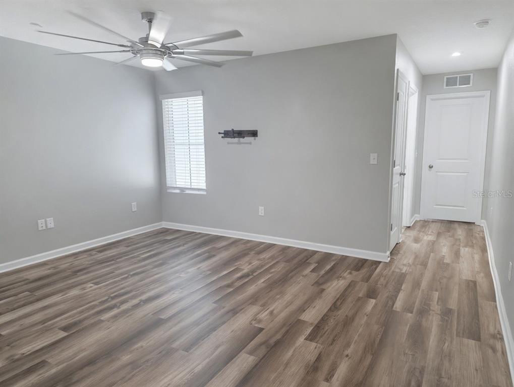 2945 Rambler Ivy Loop Brandon, FL 33510 - Photo 11 of 16 Gallery Image 11