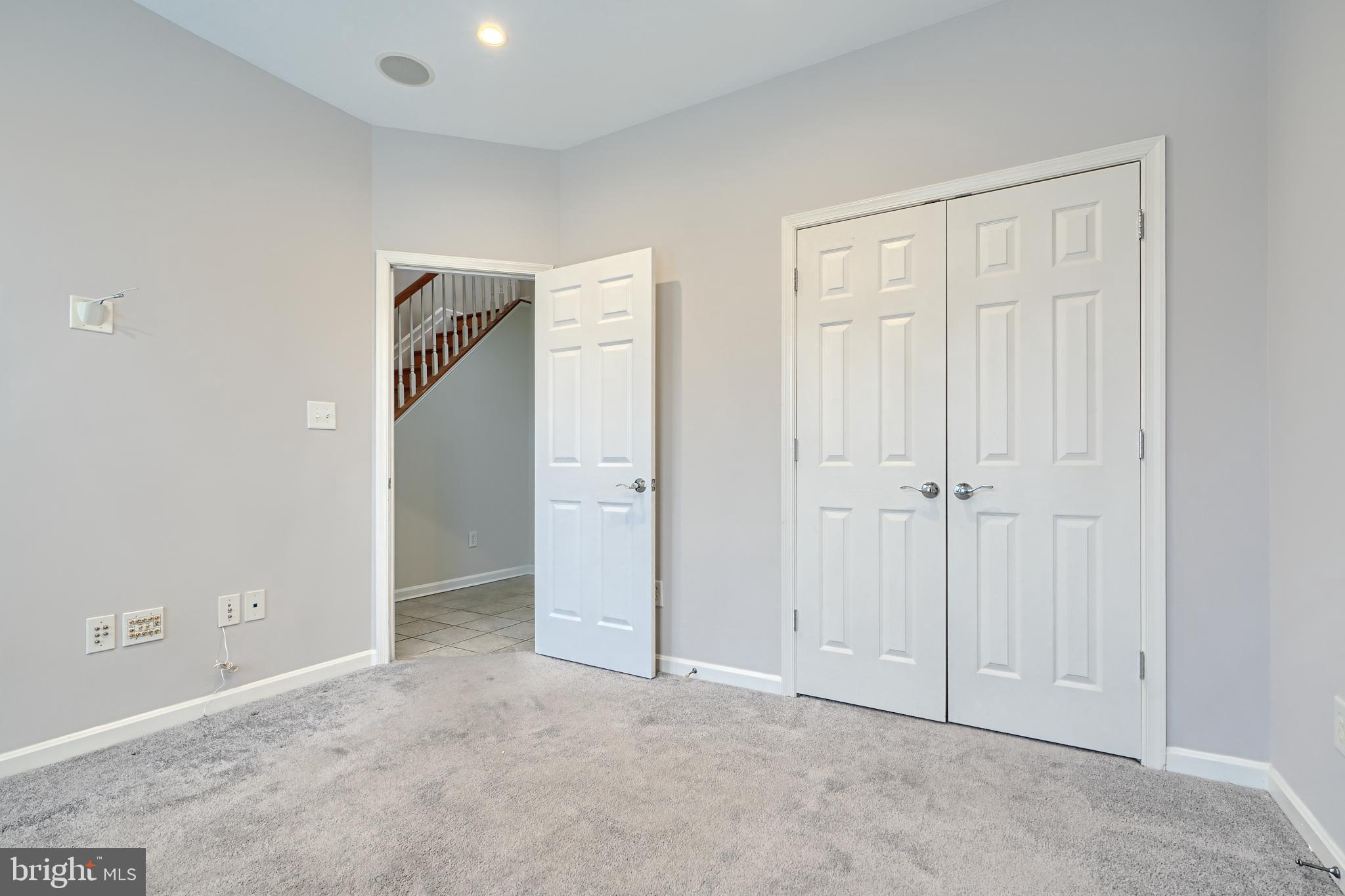 1205 Dockside Circle Baltimore, MD 21224 - Photo 8 of 39 an empty room with closet area