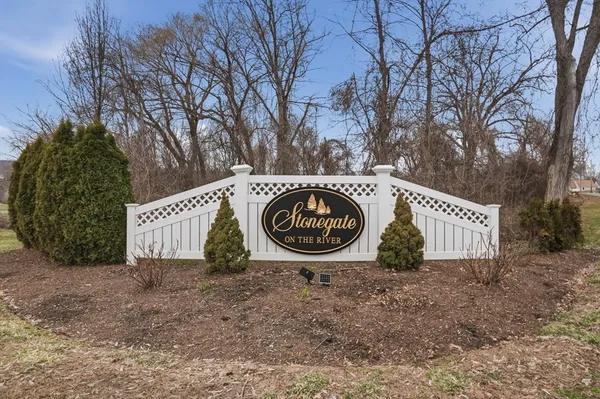 $625,000 | 44 San Souci Drive, South Hadley, MA 01075