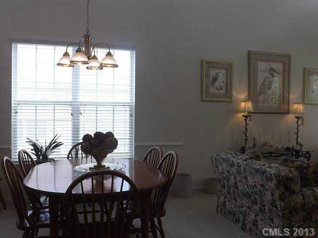 411 Garnet Court Fort Mill, SC 29708 - Photo 4 of 16