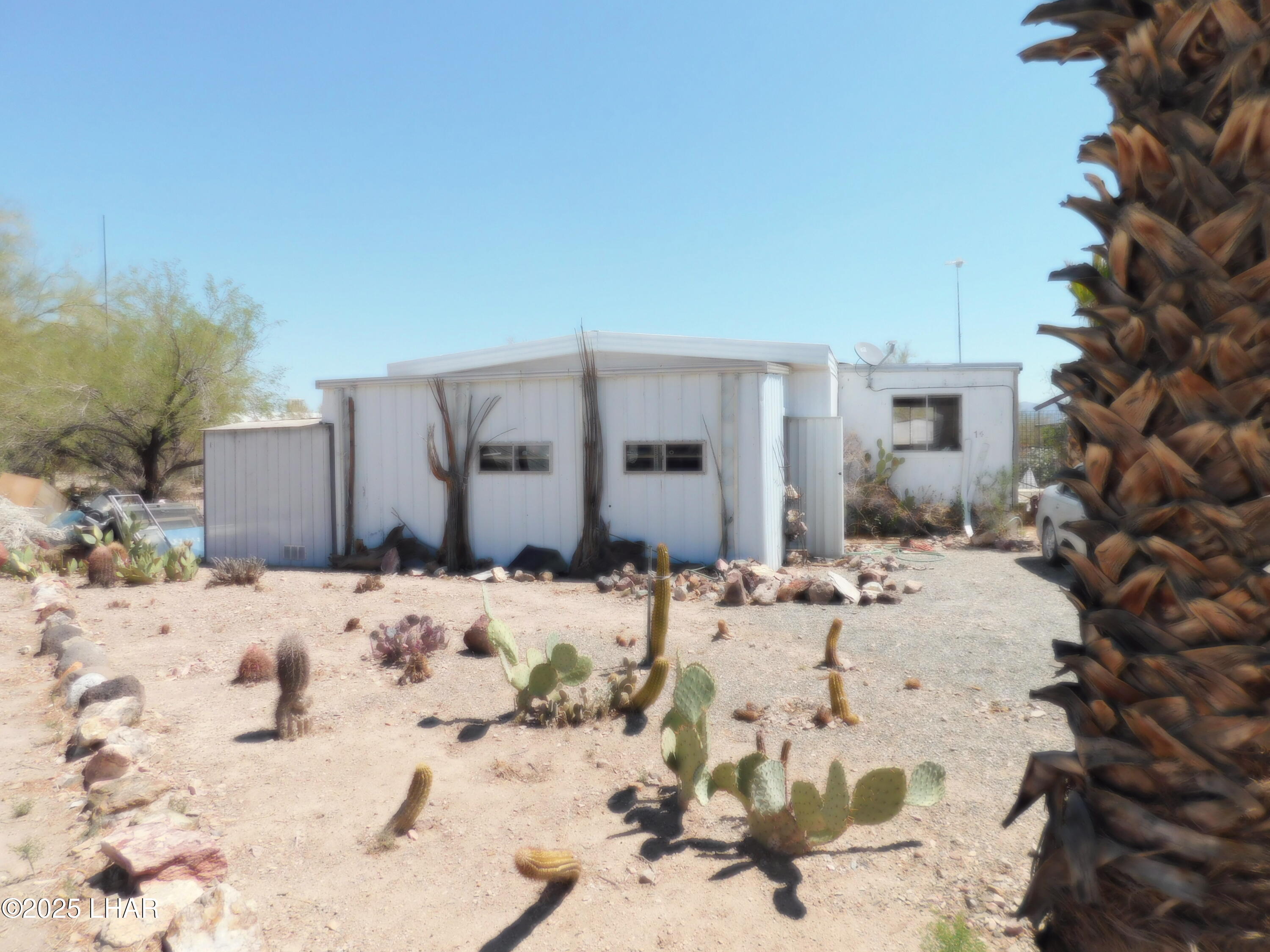 1240 N. Acacia # 14