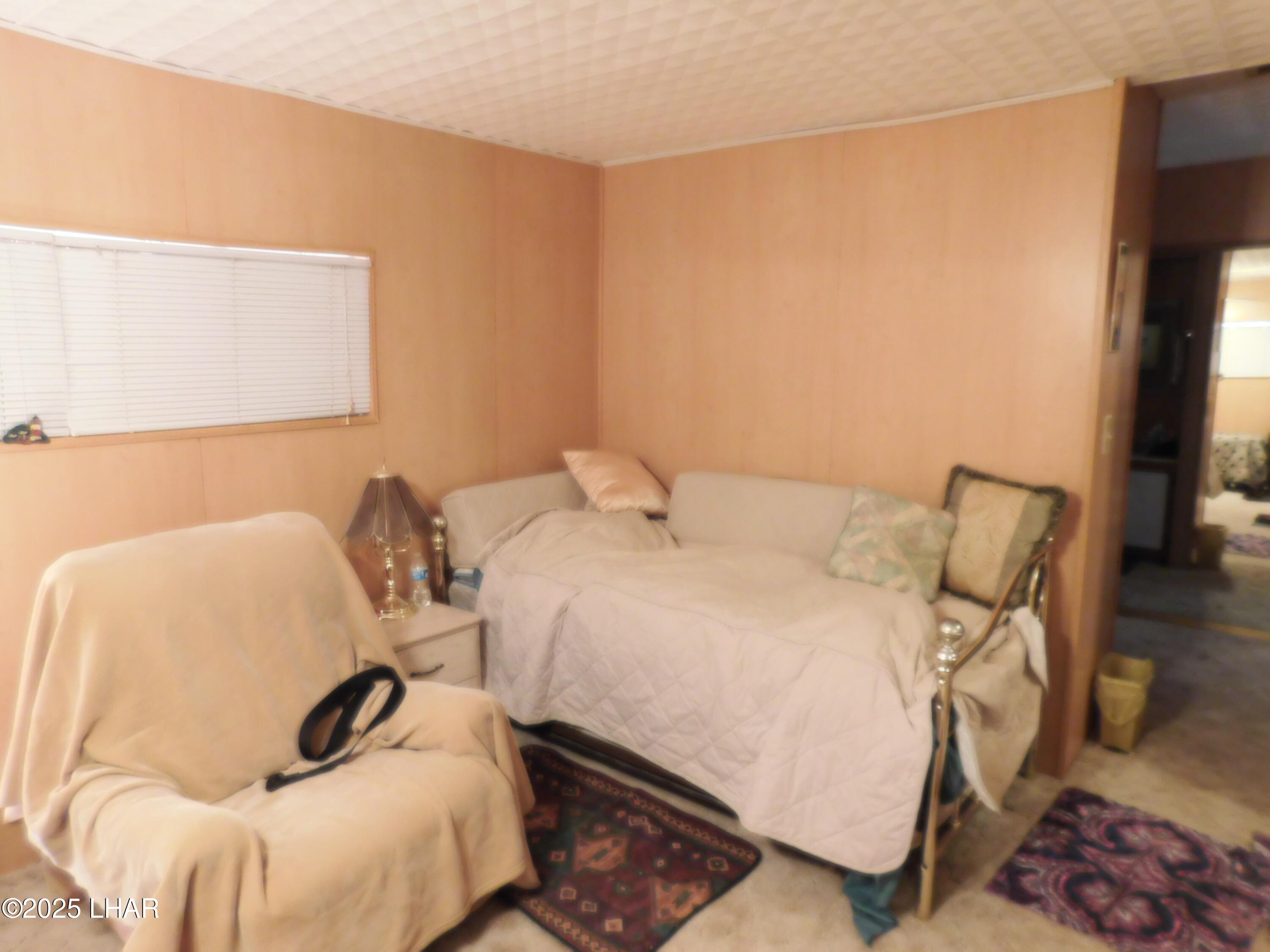 1240 Acacia Road, Unit 14 Quartzsite, AZ 85346 - Photo 22 of 33 Master bedroom