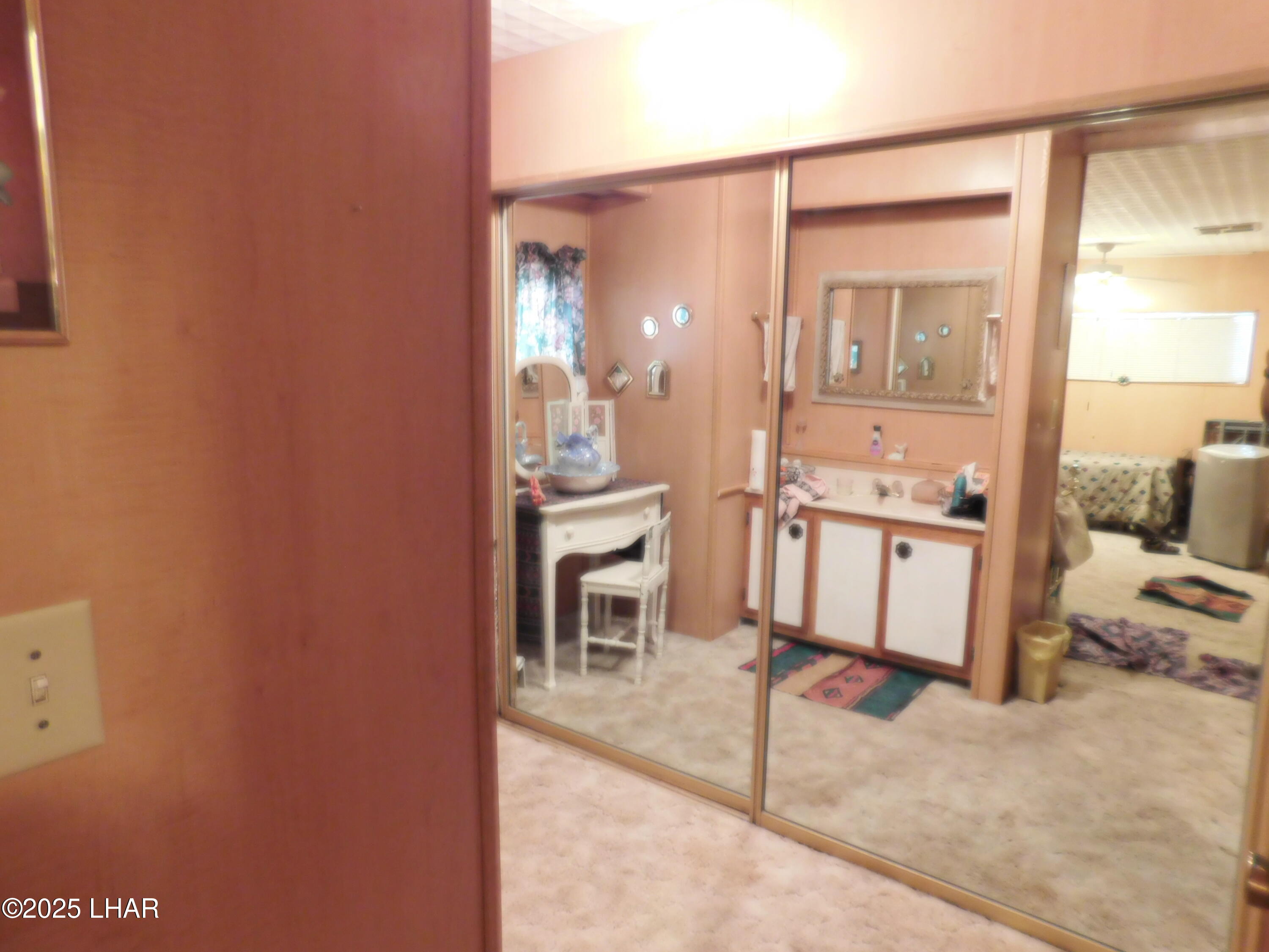 1240 Acacia Road, Unit 14 Quartzsite, AZ 85346 - Photo 24 of 33 Master bath