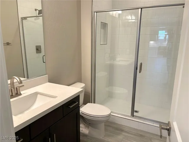 $875,950 | 8518 Brian Strange Court, Las Vegas, NV 89113