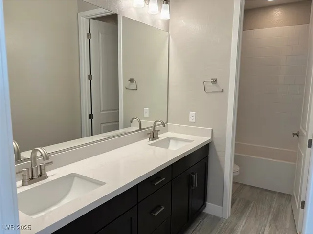 $875,950 | 8518 Brian Strange Court, Las Vegas, NV 89113