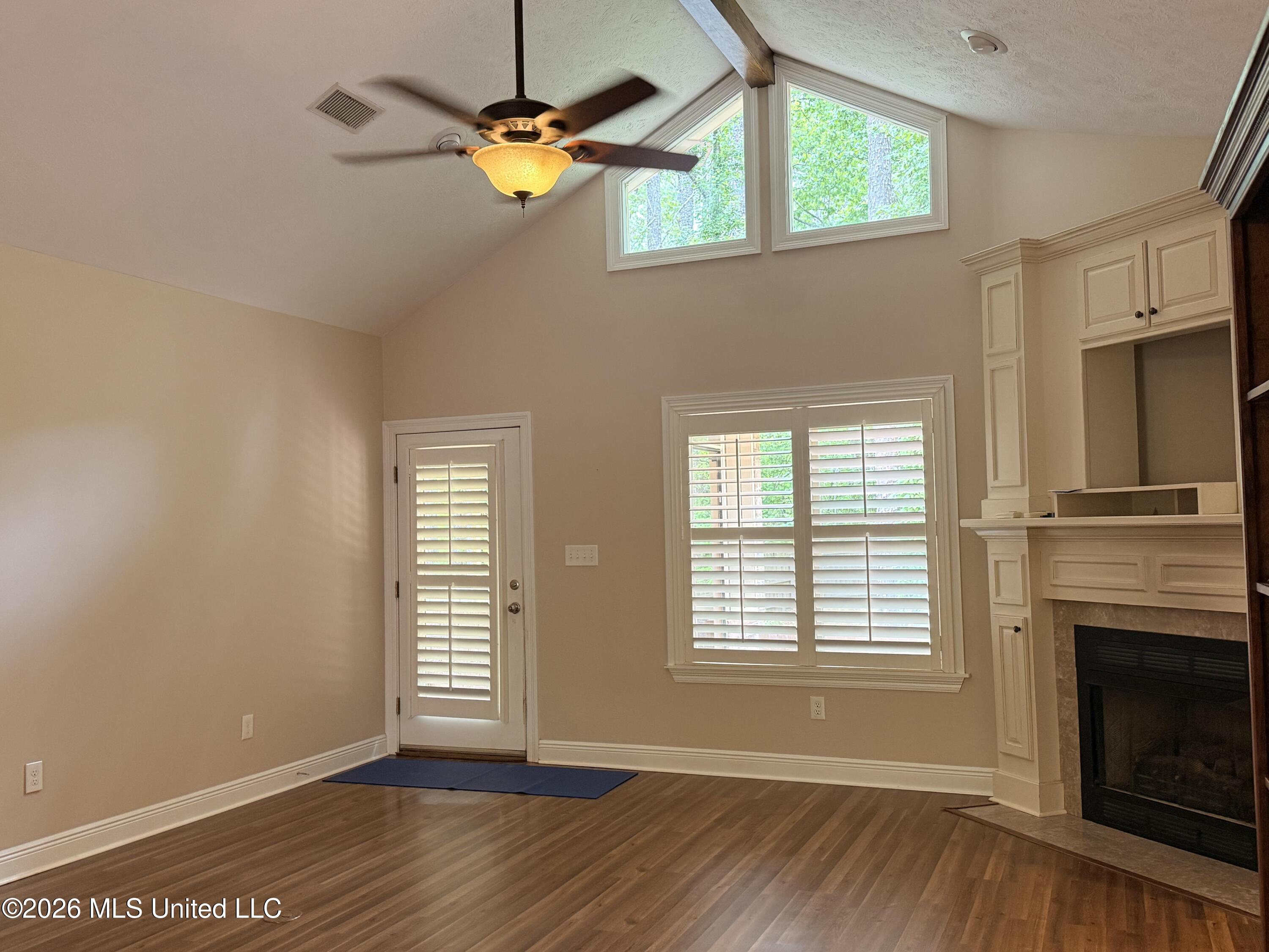 93 Timber Ridge Lane Southeast Meadville, MS 39653 - Photo 6 of 46 liv IMG_9296