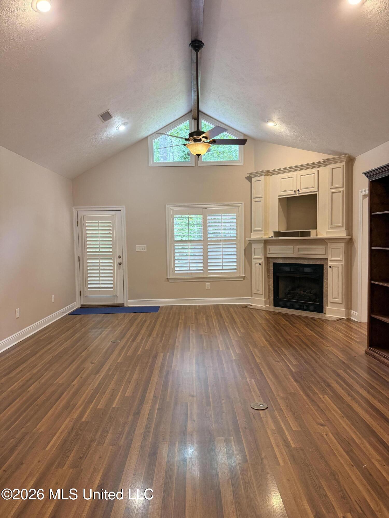 93 Timber Ridge Lane Southeast Meadville, MS 39653 - Photo 8 of 46 Liv IMG_9320