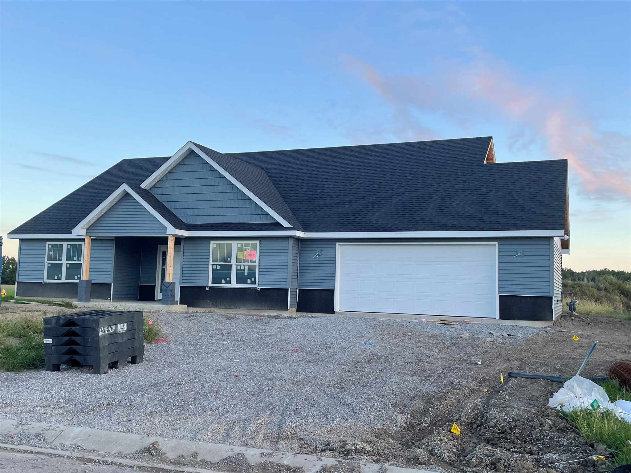 886 North Hickory Road Decatur, IN 46733 - Photo 1 of 1
