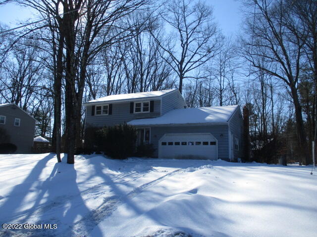 48 Fredericks Road Schenectady, NY 12302 - Photo 4 of 131 IMG_0773