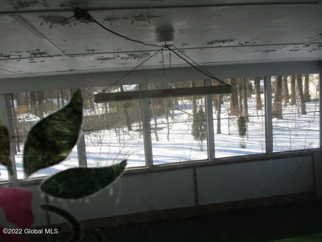 48 Fredericks Road Schenectady, NY 12302 - Photo 61 of 131 IMG_0673