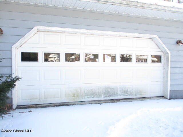 48 Fredericks Road Schenectady, NY 12302 - Photo 8 of 131 IMG_0749