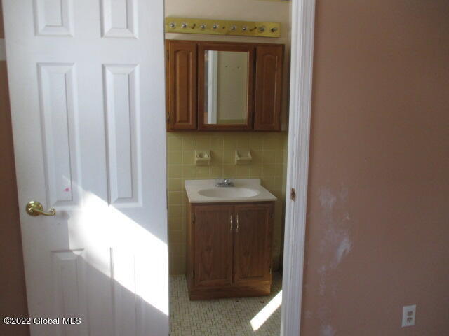 48 Fredericks Road Schenectady, NY 12302 - Photo 92 of 131 IMG_0704 - Copy