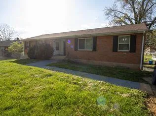 $1,225 | 3341 Colonial Avenue Southwest, Unit 3341, Roanoke, VA 24018