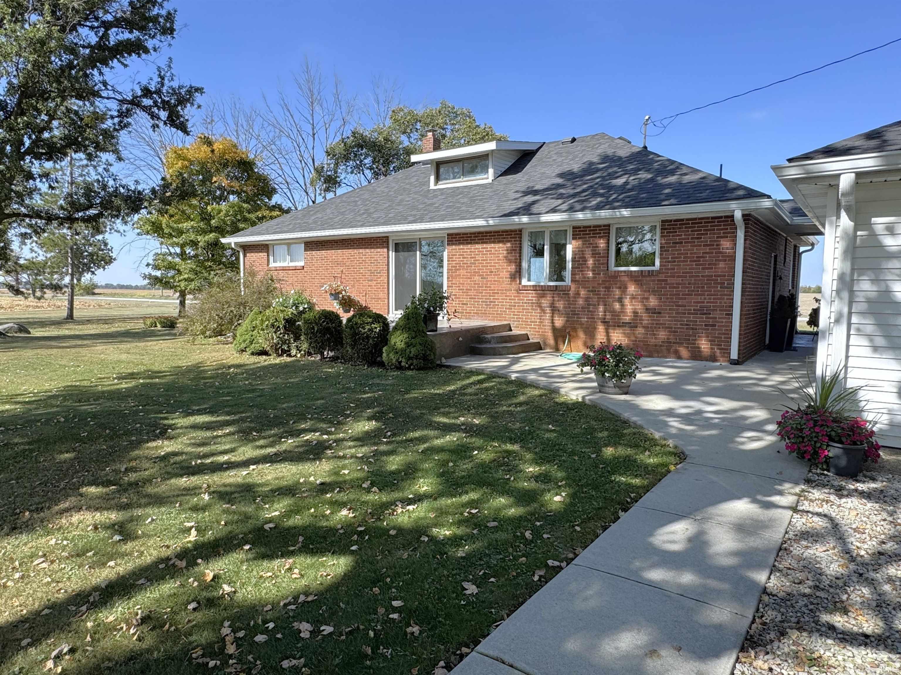 2879 East 700th Street South Ladoga, IN 47954 - Photo 9 of 36
