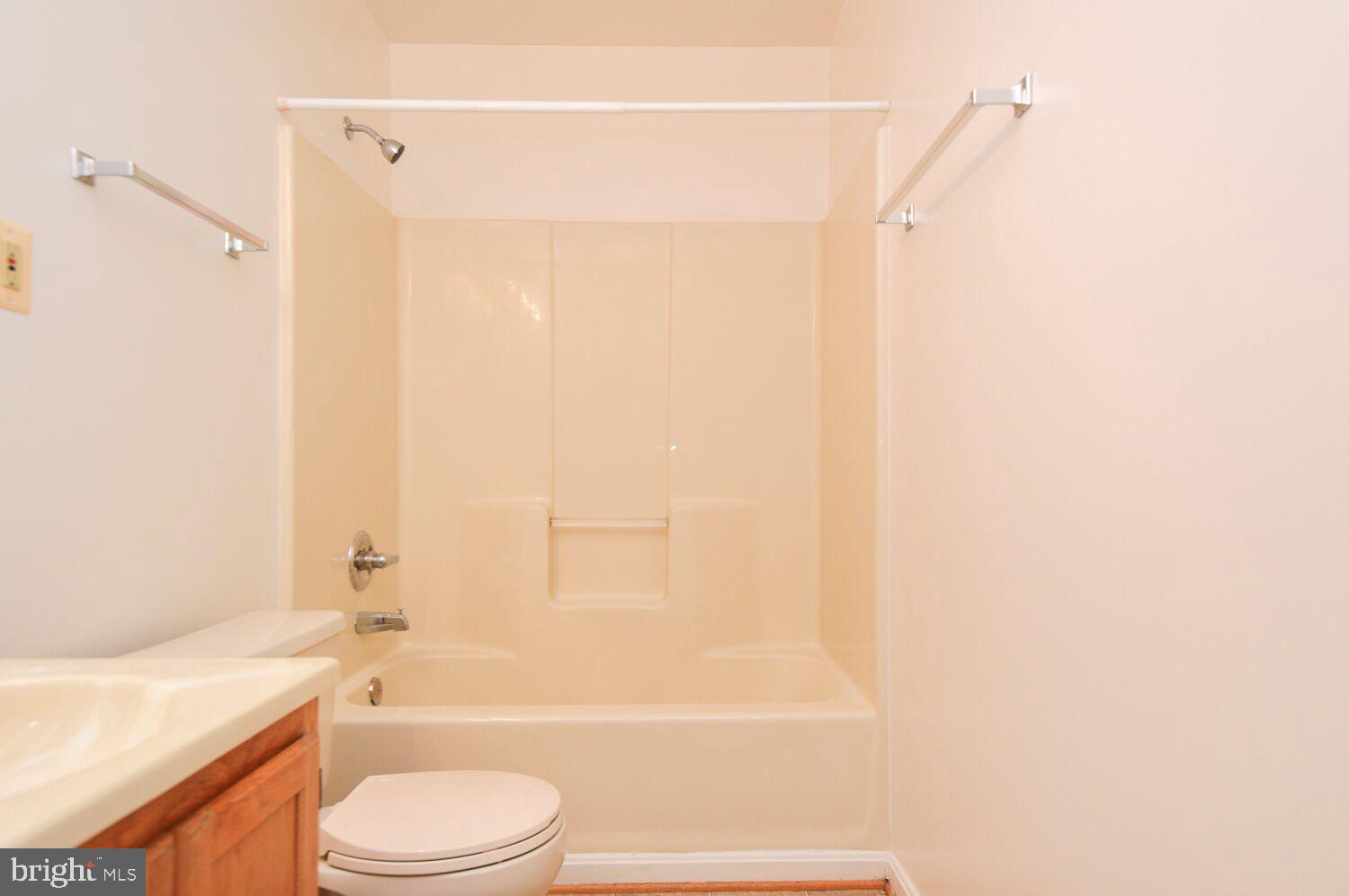 6531 Ronald Road Capitol Heights, MD 20743 - Photo 14 of 29 Gallery Image 14
