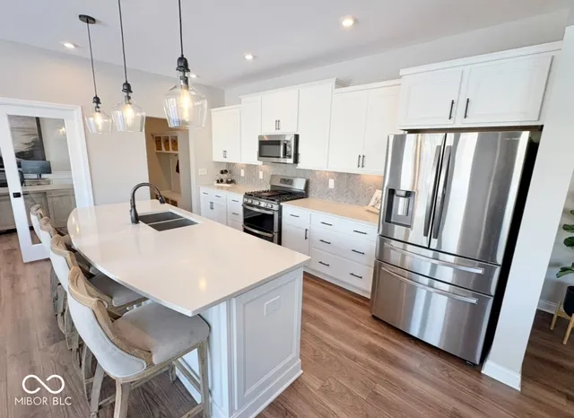 $699,900 | 146 Chatham Bend Drive, Westfield, IN 46074