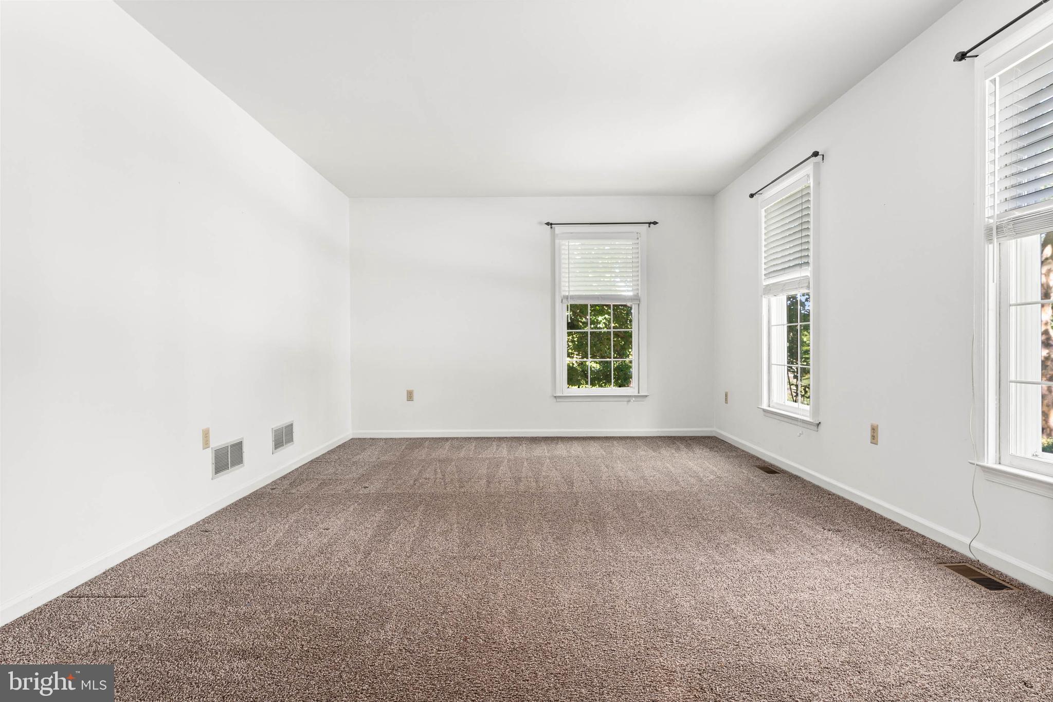 18 Krauser Road Downingtown, PA 19335 - Photo 7 of 38