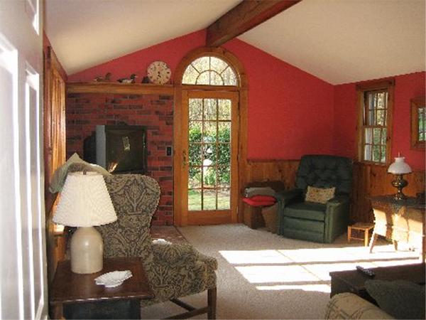 850 Boston Post Road Sudbury, MA 01776 - Photo 13 of 27 Gallery Image 13