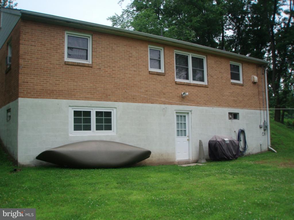 2405 River Road Middletown, PA 17057 - Photo 11 of 14 Gallery Image 11