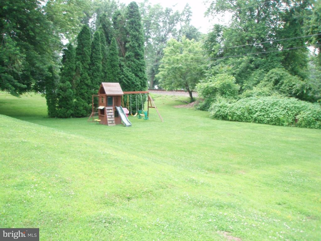 2405 River Road Middletown, PA 17057 - Photo 14 of 14 Gallery Image 14