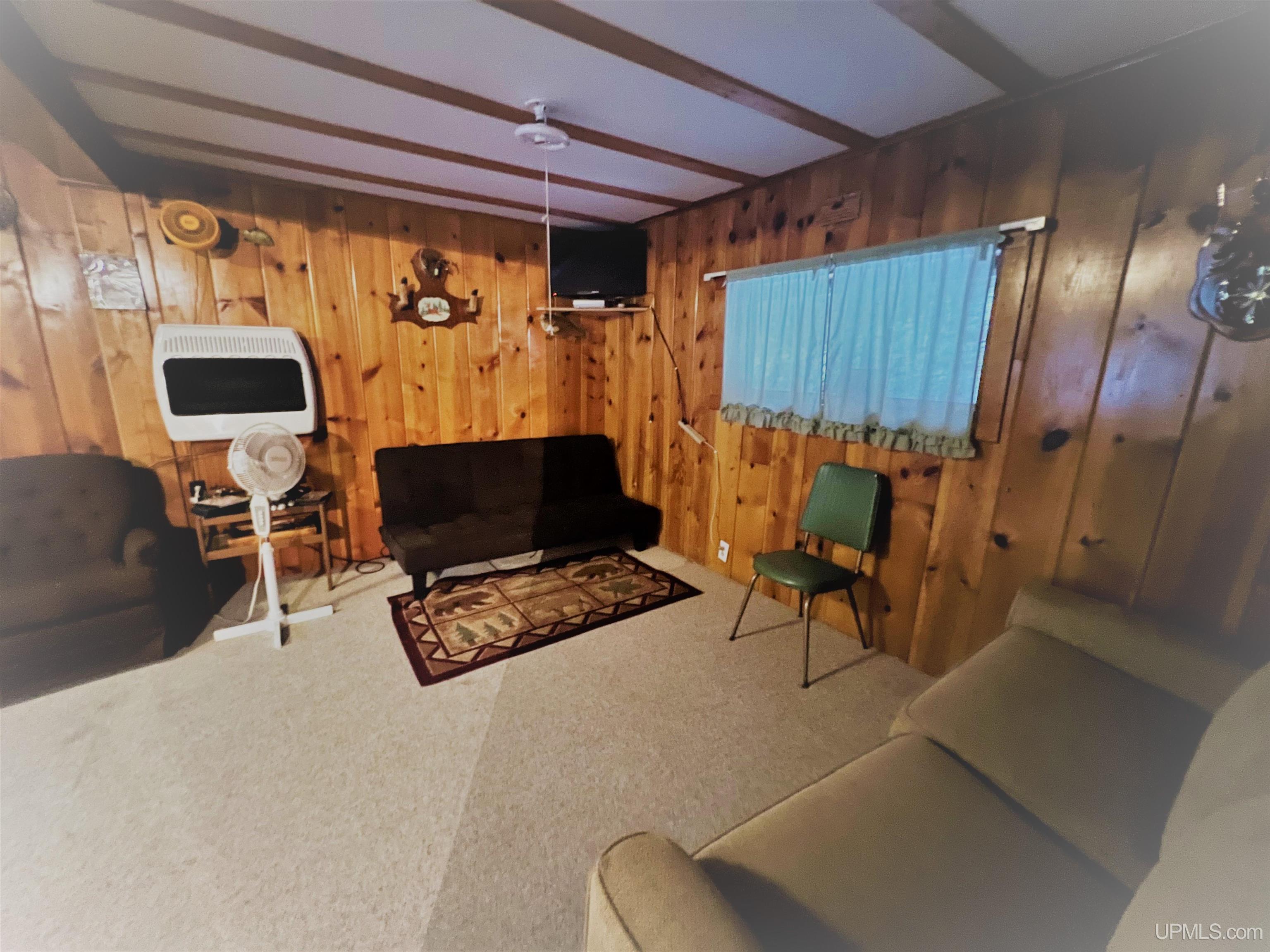 W7134 County Road R Pembine, WI 54156 - Photo 4 of 16 Gallery Image 4