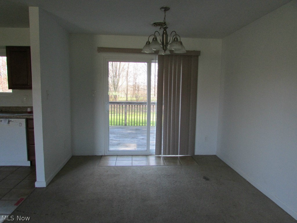 957 Sunset Circle Rome, OH 44085 - Photo 9 of 24