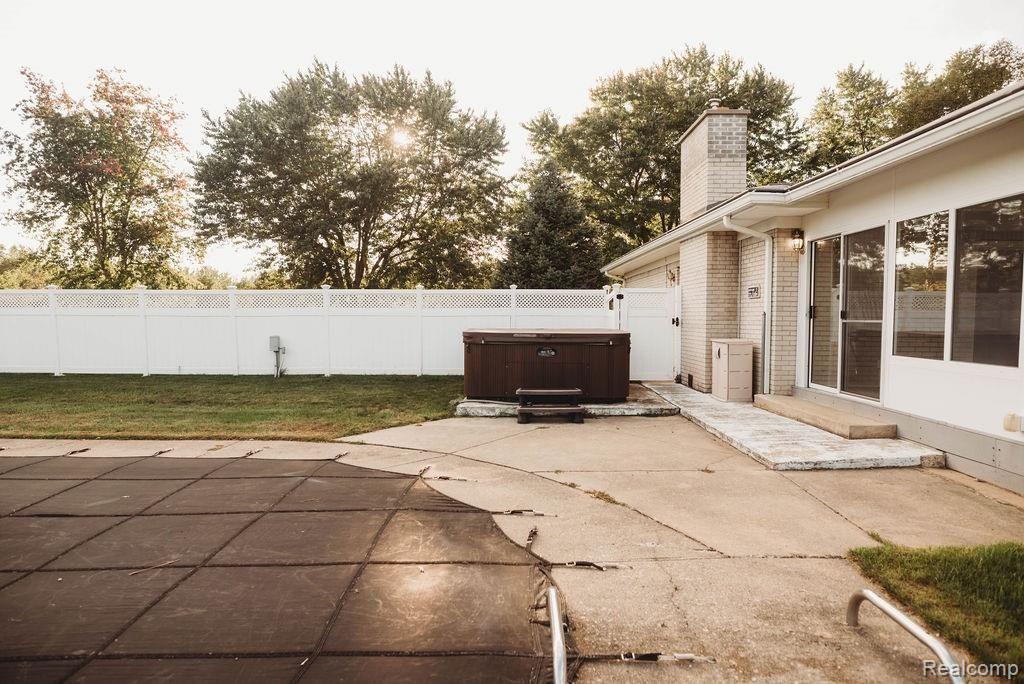 2074 Farnsworth Road Lapeer, MI 48446 - Photo 38 of 40 HNP_1939.jpg