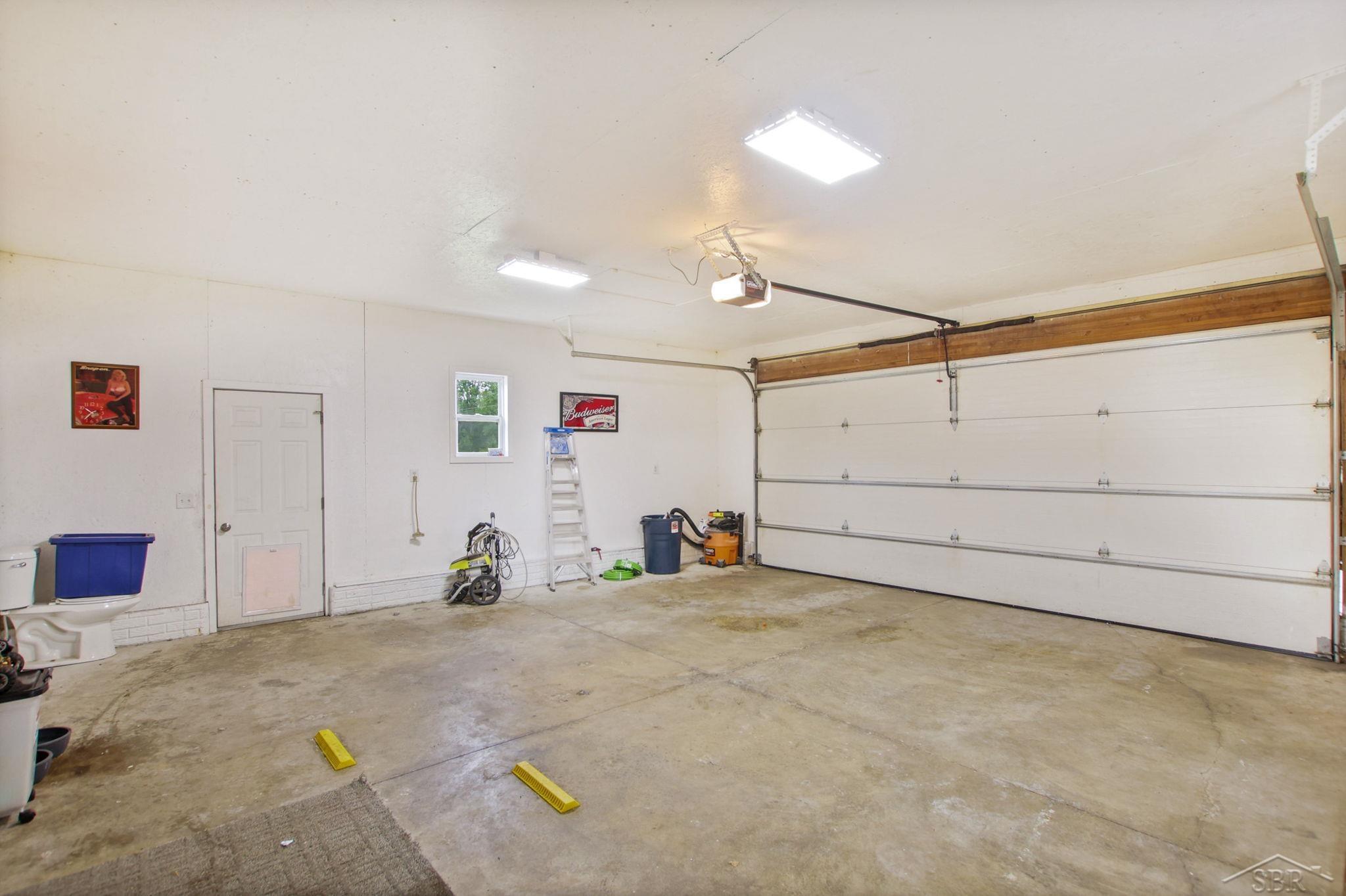 9986 South Lewis Road Millington, MI 48746 - Photo 34 of 58 50112734-33.JPG