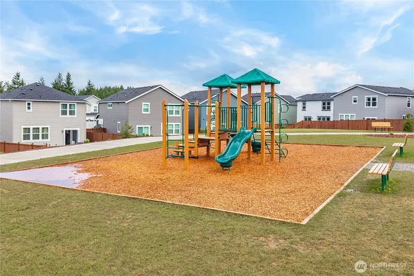 a swimming pool with the view of buildings
