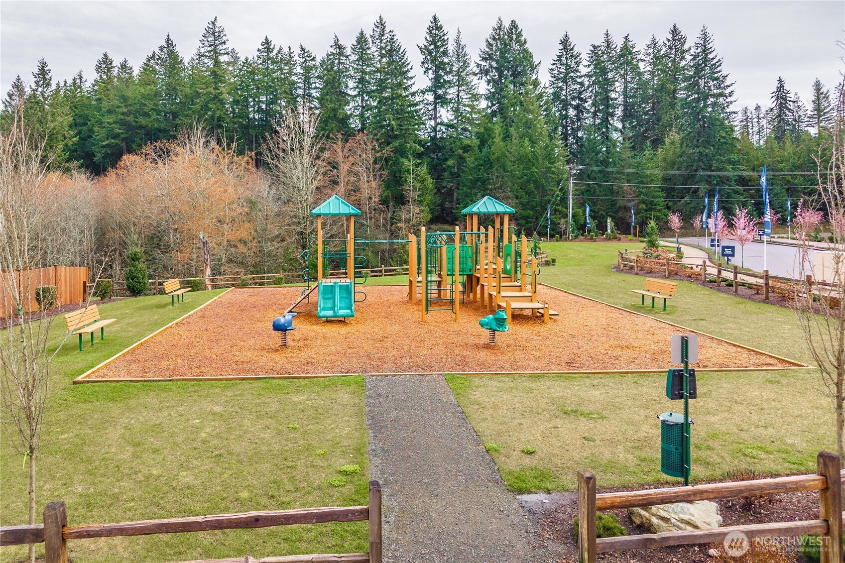 1081 Southwest Pendleton Way Port Orchard, WA 98367 - Photo 38 of 40 swimming pool view