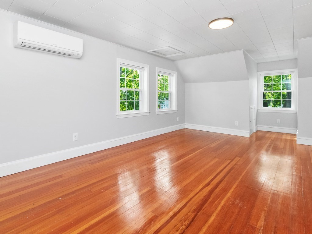 22 Grove Road Waltham, MA 02451 - Photo 23 of 41