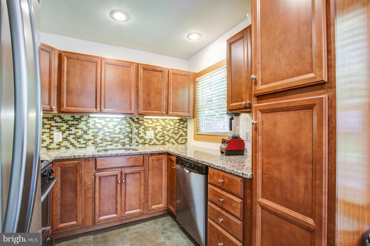 3112 Fayette Road Kensington, MD 20895 - Photo 10 of 27 Kitchen