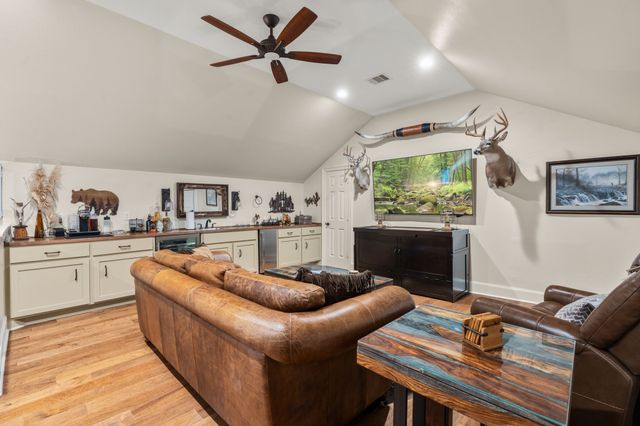 $1,819,778 | 14766 Old Conroe Road, Conroe, TX 77384