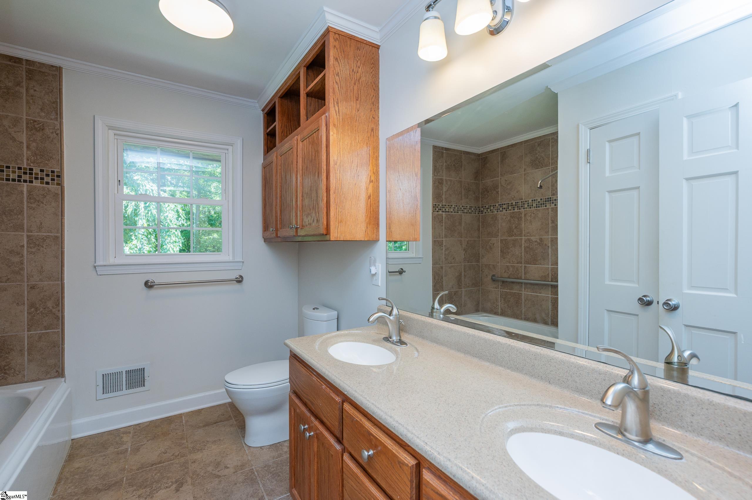 116 Sycamore Drive Marietta, SC 29661 - Photo 20 of 37