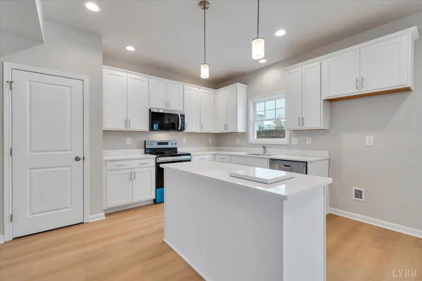 $409,950 | 14 Lochwood Hill Drive, Goode, VA 24556