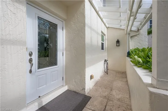 a view of an entryway